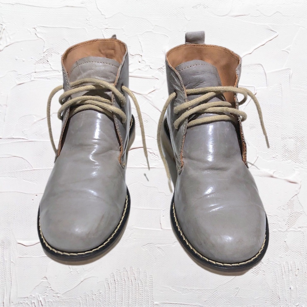 Alicouro Genuine Leather lace up Captain Boots in Light Grey women’s SZ 6.5